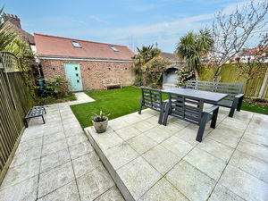 Photo 67- click for photo gallery